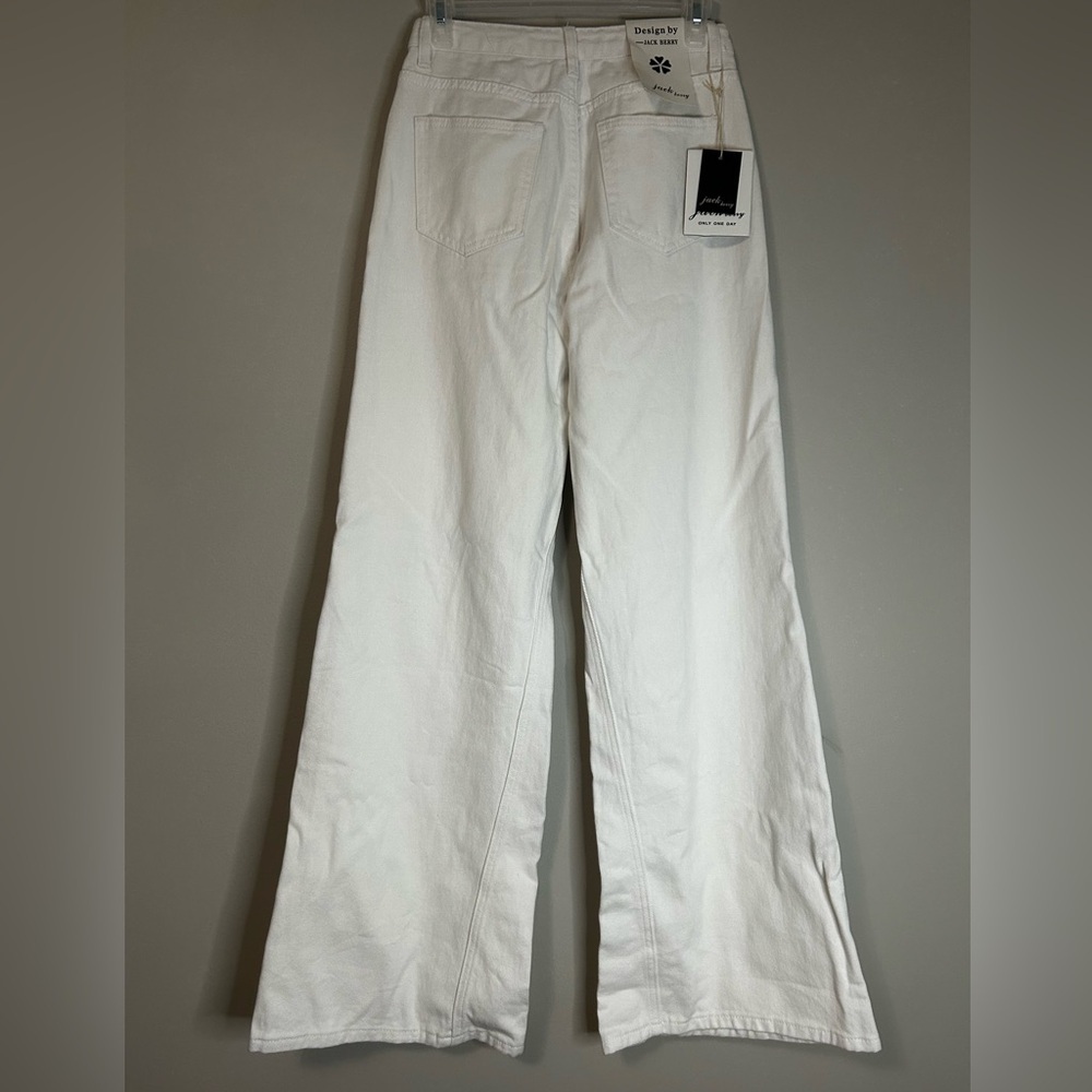 NWT Jack Berry White Denim Wide Leg Jeans, Size S - Picture 3 of 5